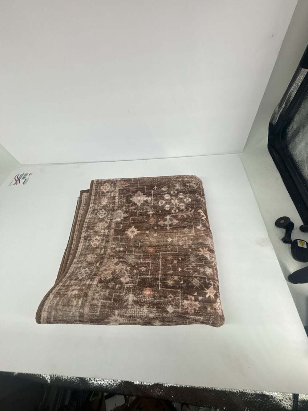Area Rug Vintage Bohemian 24" x 48" Brown Distressed Persian Mat - Picture 3 of 3